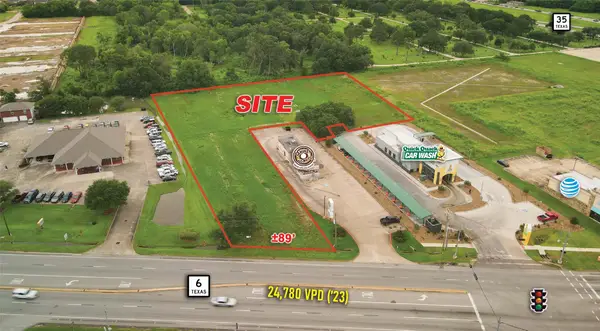 1483 E Highway 6, Alvin, TX 77511