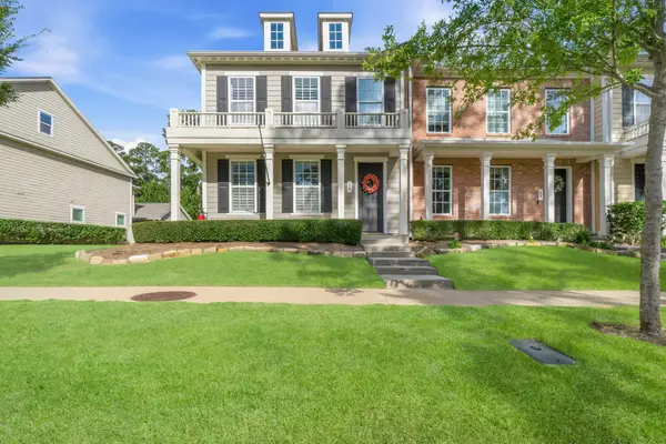 39 Kendrick Pines Boulevard, The Woodlands, TX 77389