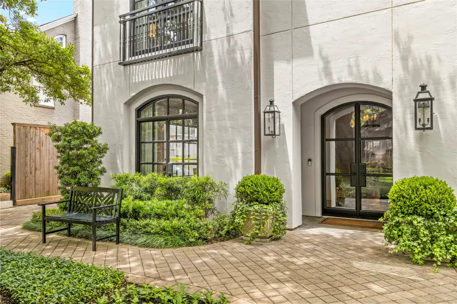 2216 Stanmore Drive, Houston, TX 77019 - #2