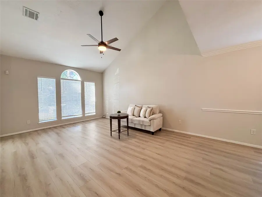 13038 Skymeadow Drive, Houston, TX 77082 - Image #2