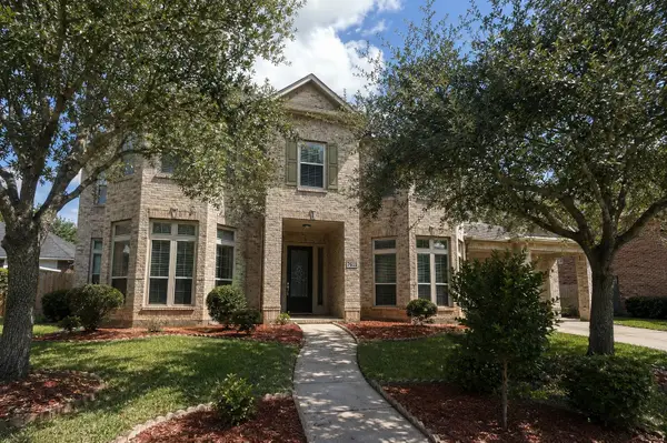 7611 Herndon Place, Sugar Land, TX 77479