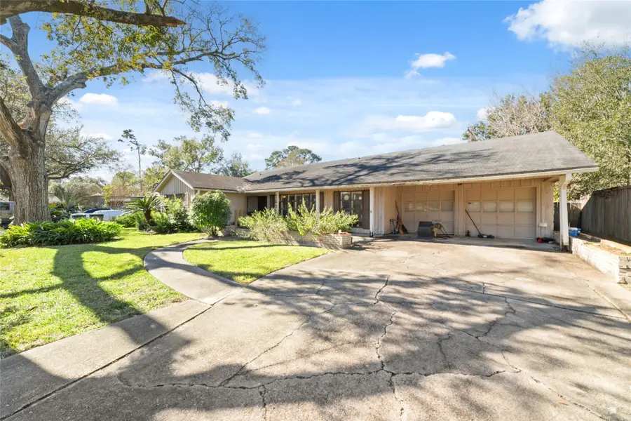 1535 Maux Drive, Houston, TX 77043 - Image #2