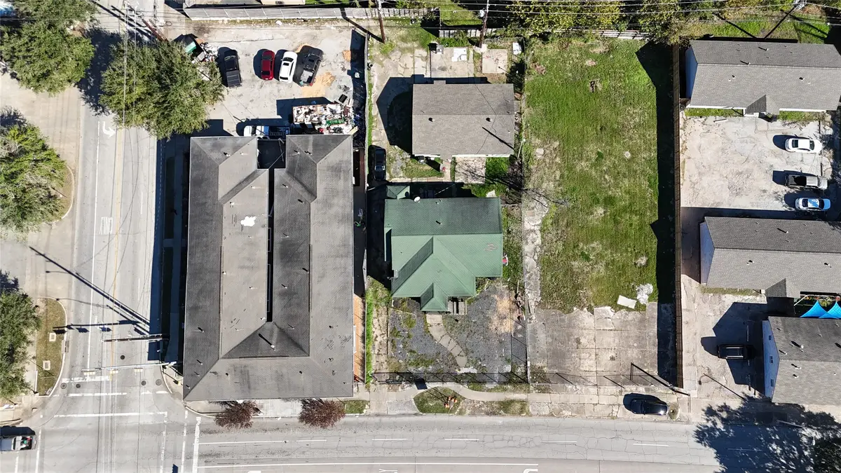 2407 Southmore Boulevard #3, Houston, TX 77004 - Image #1