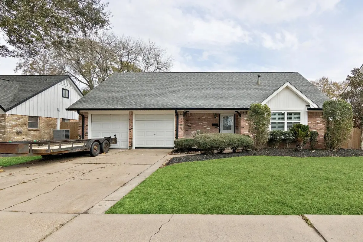 2705 Huckleberry Lane, Pasadena, TX 77502 - #1