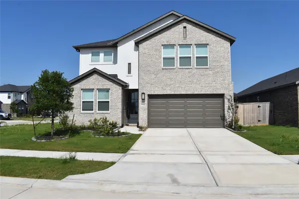 9742 Burlington Bristol Dr, Cypress, TX 77433