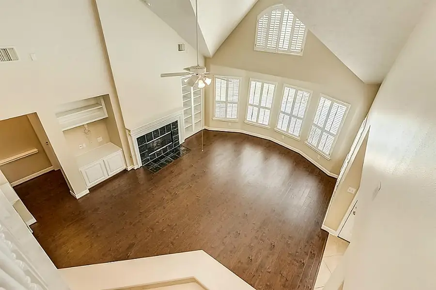 5715 Sapphire Vista Lane, Houston, TX 77041 - Image #2