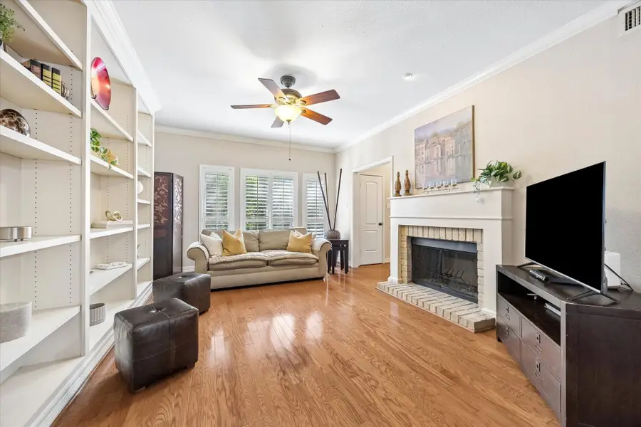 11711 Memorial Drive #17, Houston, TX 77024 - #2