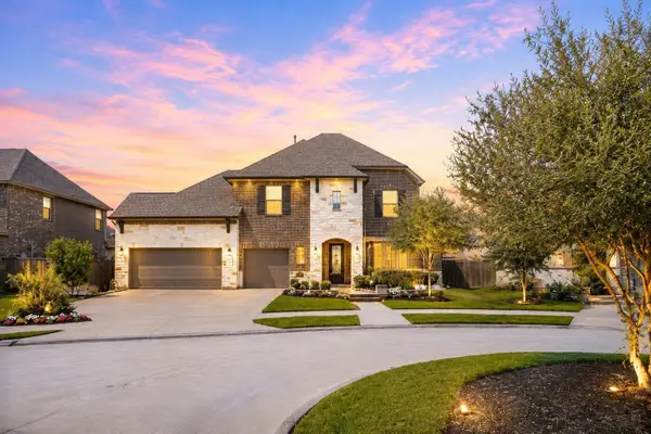 19110 Goodnight Peak Trail, Cypress, TX 77433
