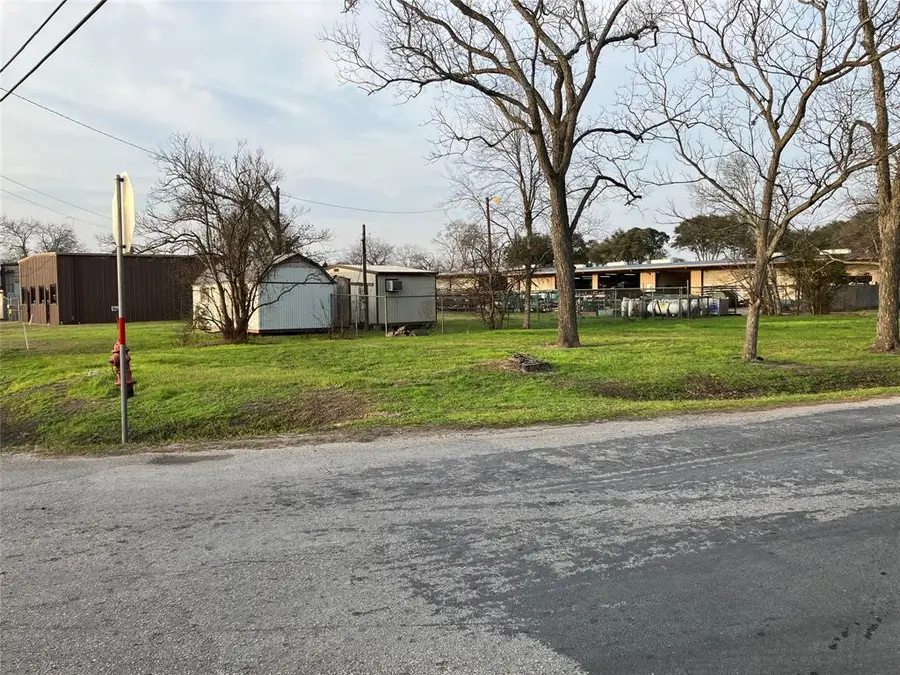 0 Hillje, El Campo, TX 77437 - Image #2