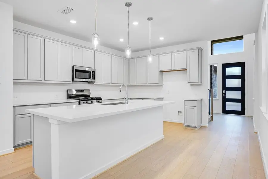 22110 Strathfield Circle, Cypress, TX 77433 - Image #2