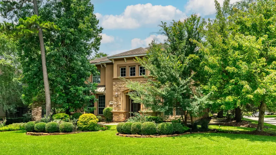 187 E Lansdowne Circle, The Woodlands, TX 77382 - Image #2
