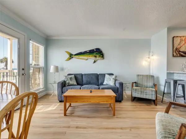 6300 Seawall Boulevard #2104, Galveston, TX 77551