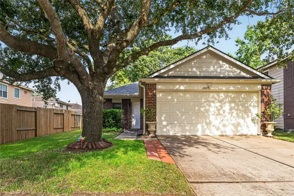 1930 Adobe Stone Drive, Humble, TX 77396