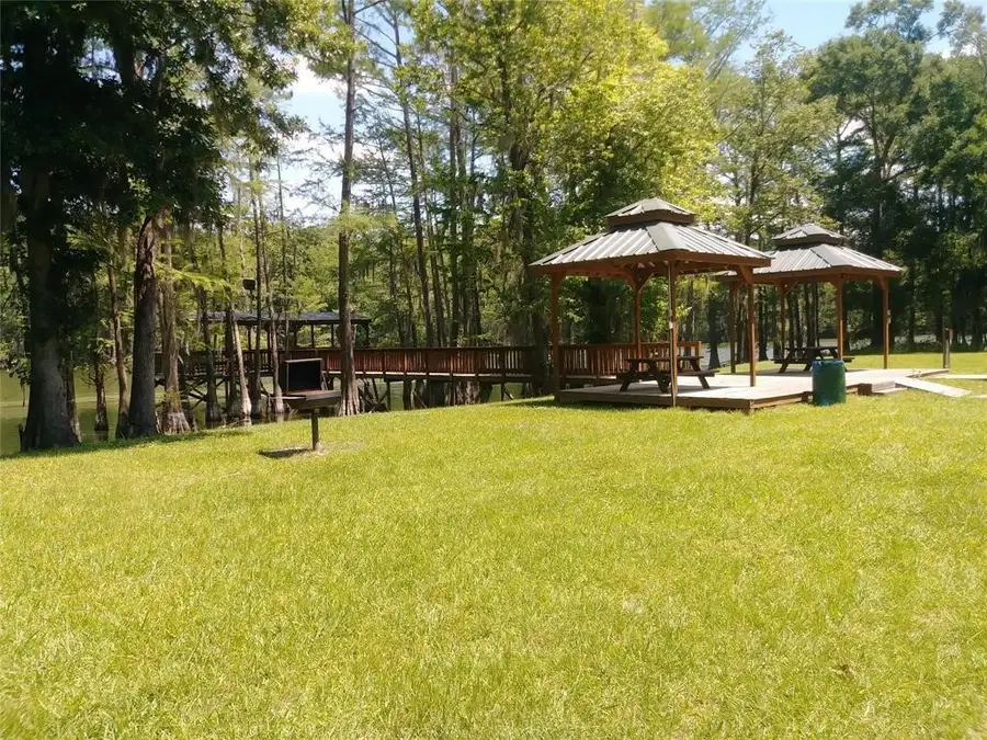 000 Sour Lake Circle, Cleveland, TX 77327 - #2