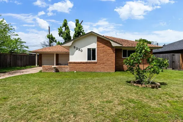 5230 Saxon Drive, Houston, TX 77092