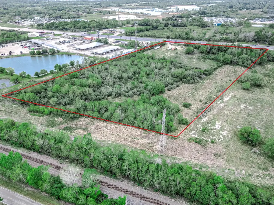 22652 Highway 6, Alvin, TX 77511 - #2