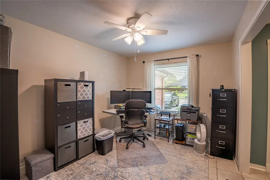 4818 Heritage Plains Drive, Friendswood, TX 77546 - #3