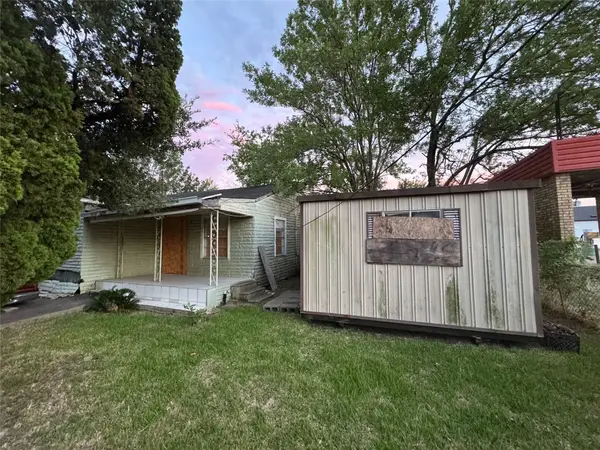 2206 Harris Avenue, Pasadena, TX 77506