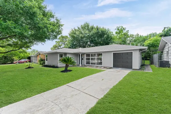 6305 Tarna Lane, Houston, TX 77074
