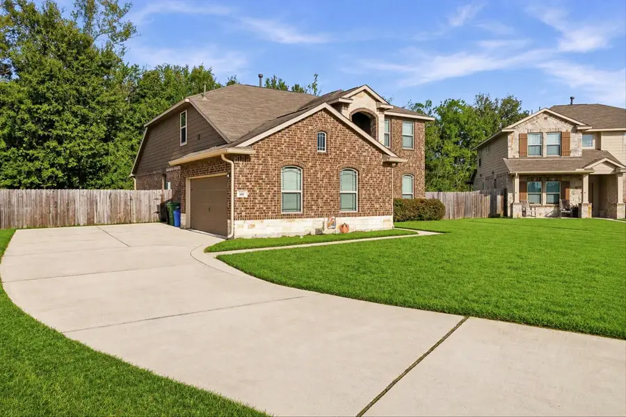 100 Tracie Drive, Dayton, TX 77535 - #2