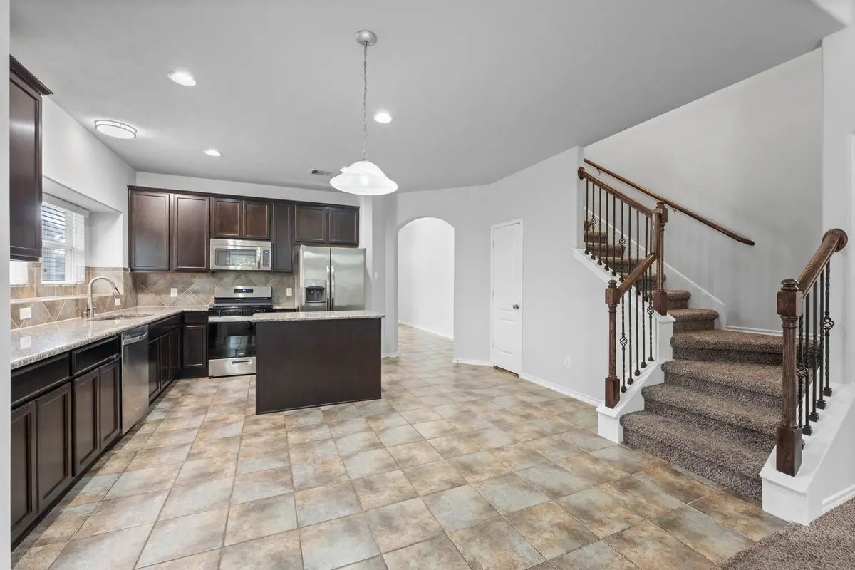 2518 Riverway Drive, Conroe, TX 77304 - Image #1