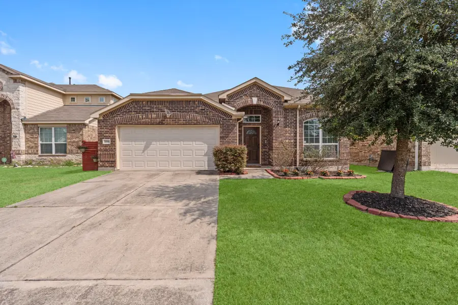 2518 Riverway Drive, Conroe, TX 77304 - Image #3