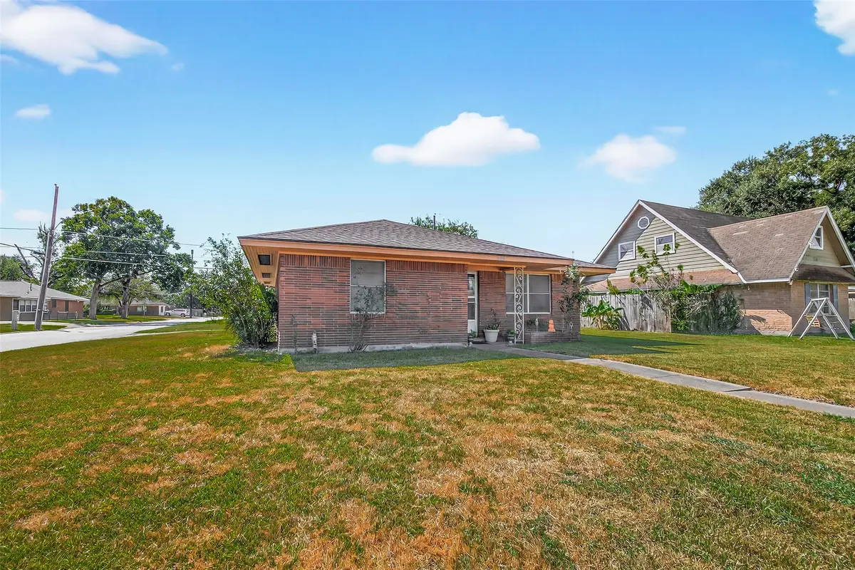 5658 Berry Creek Drive, Houston, TX 77017 - Image #1