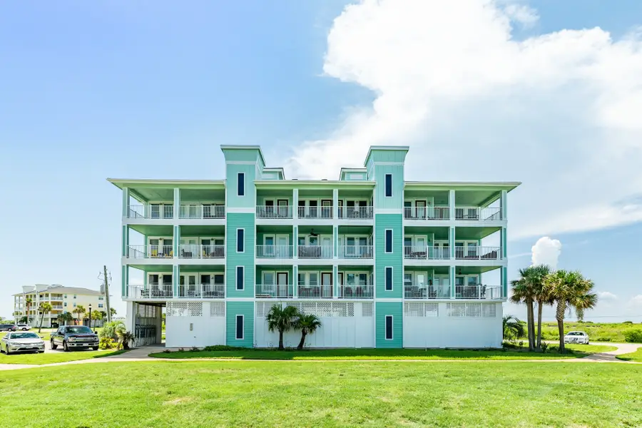 4231 Pointe West Dr Drive #103, Galveston, TX 77554 - Image #2
