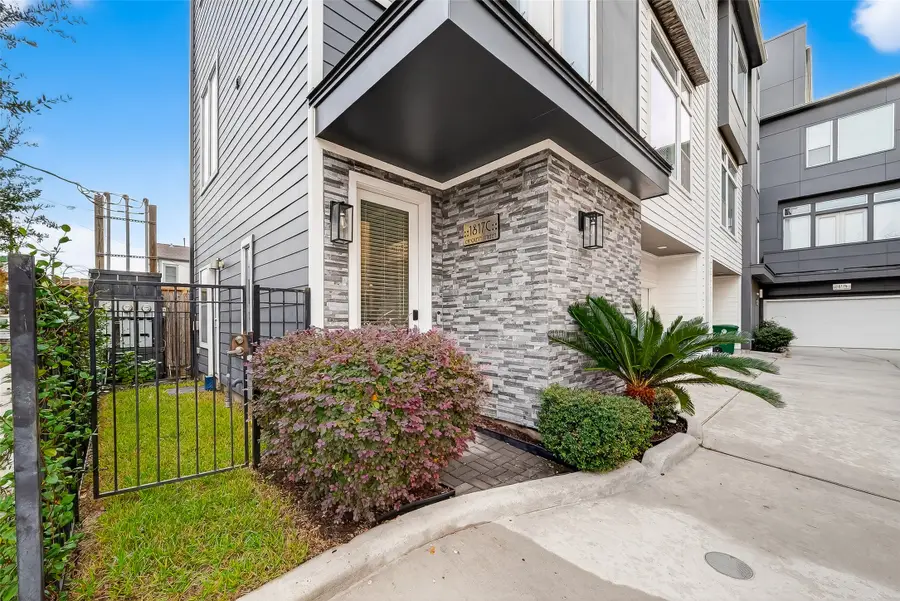1817 Crockett Street #C, Houston, TX 77007 - Image #2