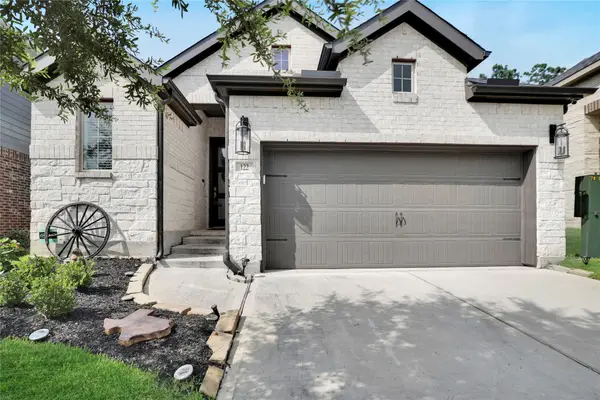 122 Hidden Peak Drive, Montgomery, TX 77316