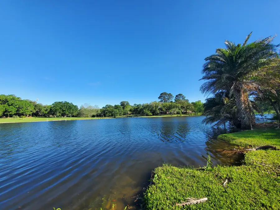 2725 49th Street, Dickinson, TX 77539 - #2