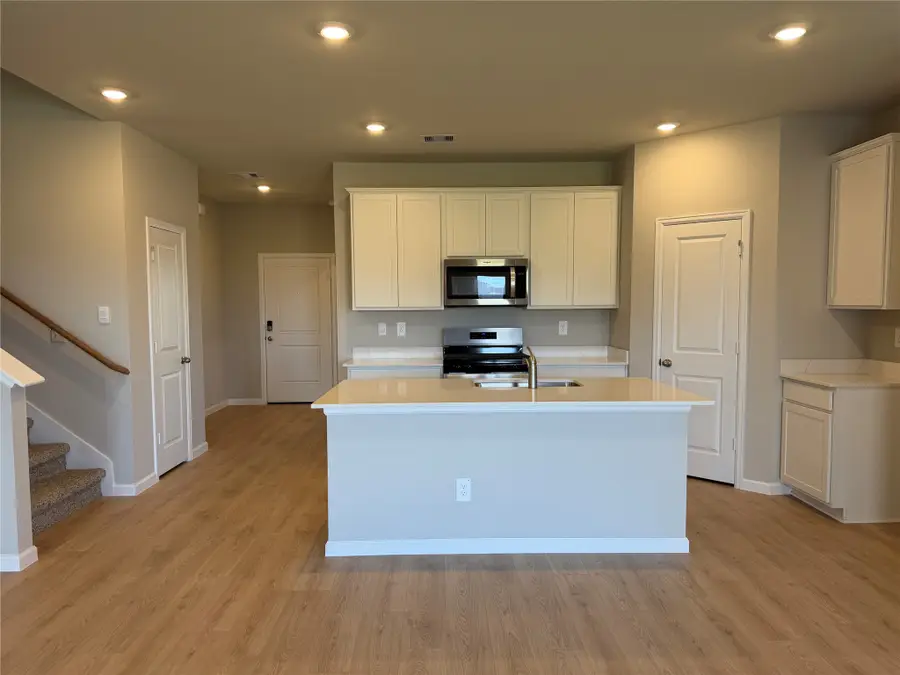 1013 Legrand Street, Brenham, TX 77833 - #2