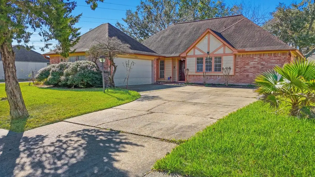 1006 Bolton Drive, Missouri City, TX 77489 - Image #1