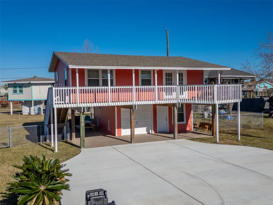 16618 Jean Lafitte Rd, Jamaica Beach, TX 77554 - Image #2