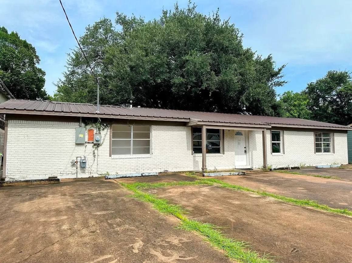1713 Avenue M, Bay City, TX 77414 - Image #1