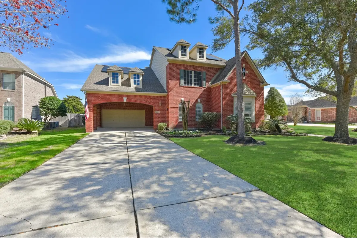 2903 Harvest Hill Drive, Friendswood, TX 77546 - #1