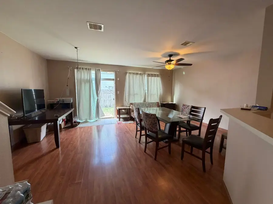 8110 Singing Sonnet Lane, Houston, TX 77072 - Image #3