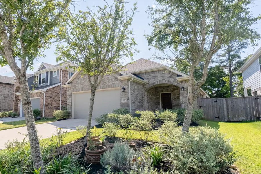 222 Crest Edge Street, Montgomery, TX 77316 - Image #3