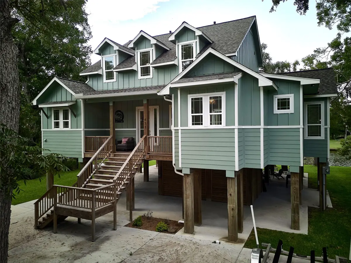 431 Private Road 652, Sargent, TX 77414 - #1