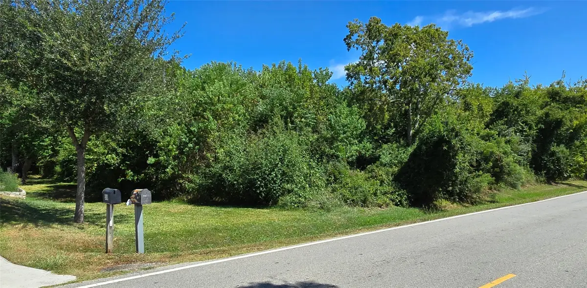 000 Shore Acres Boulevard, Shoreacres, TX 77571 - Image #1