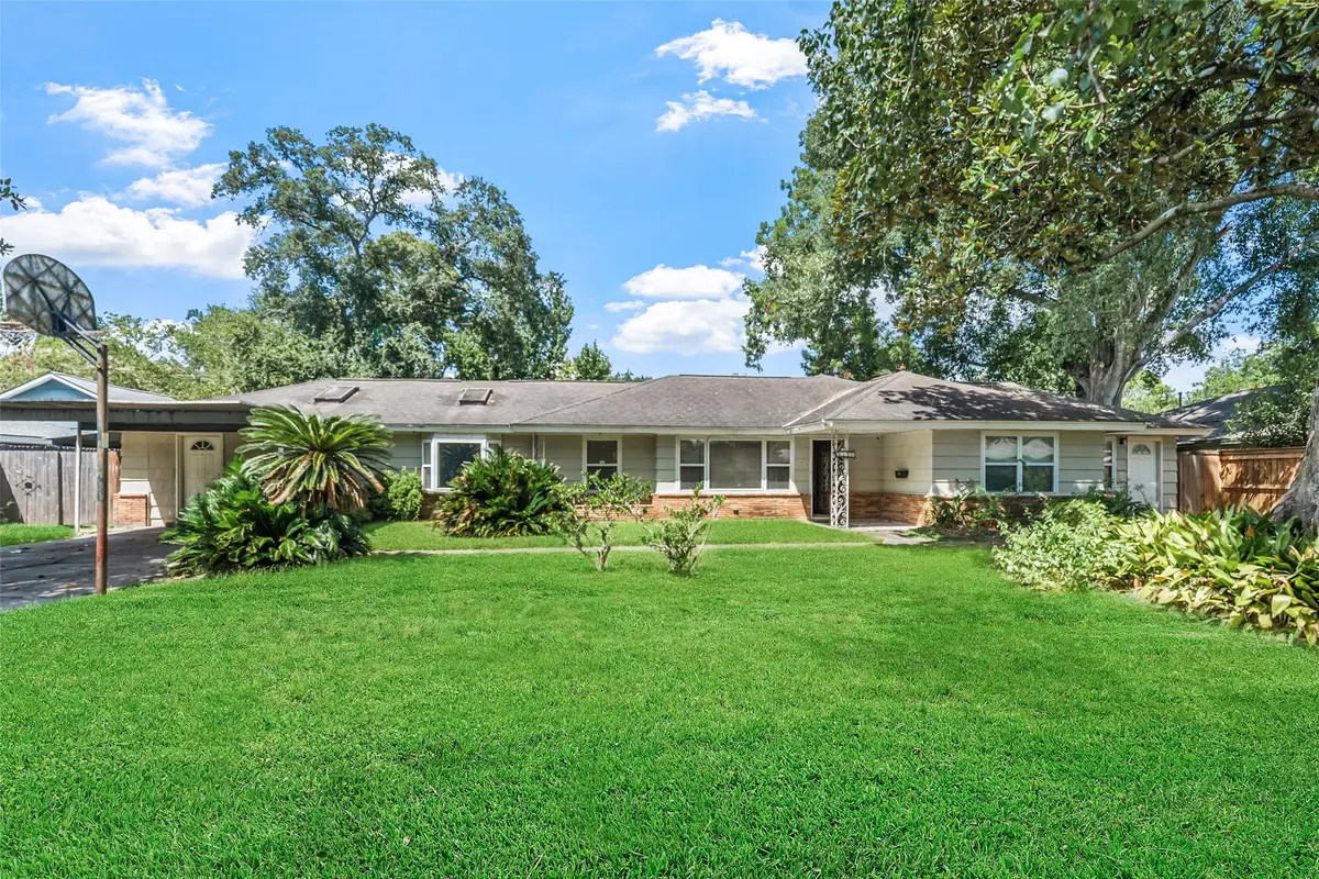 9346 Willowview Lane, Houston, TX 77080 - #1