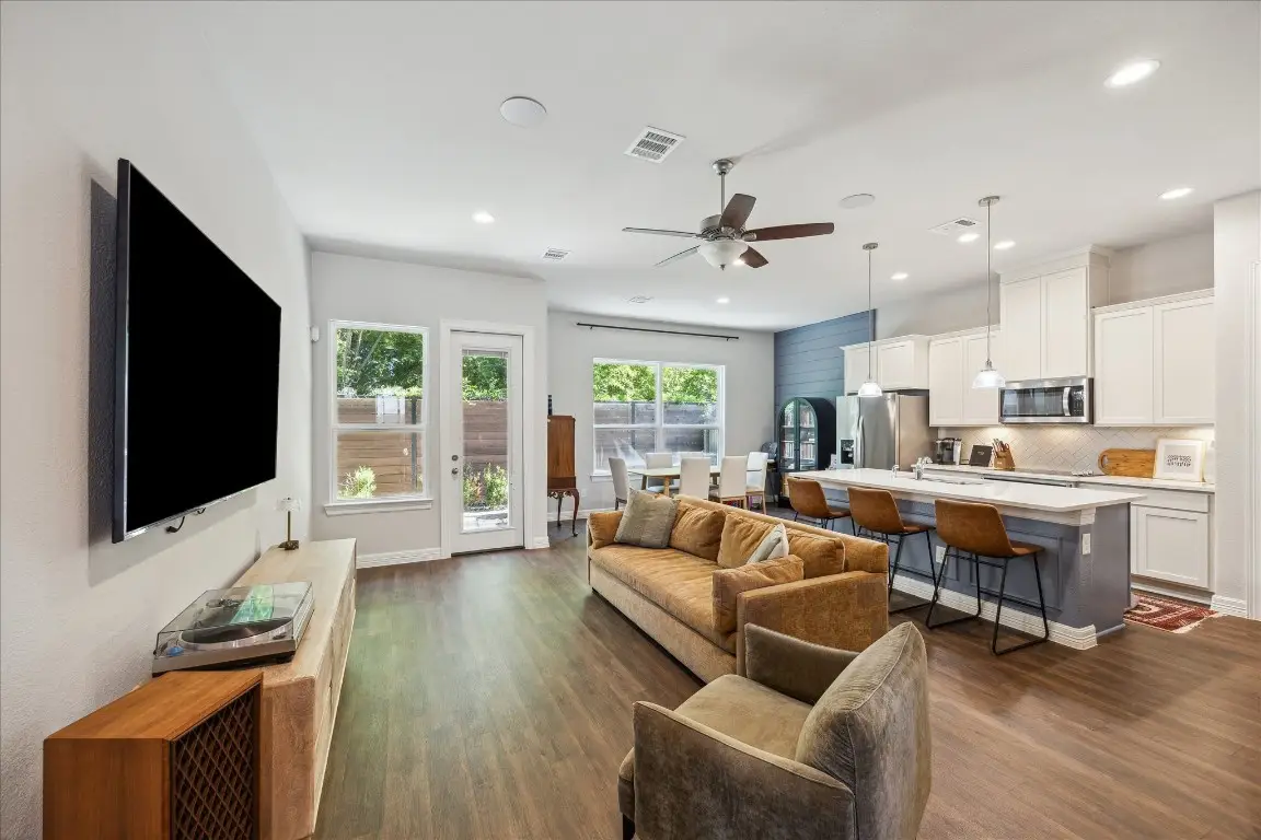 1502 Upland Glen Way, Houston, TX 77043 - #1