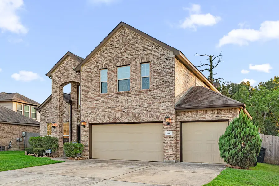 931 S Chamfer Way, Crosby, TX 77532 - Image #2