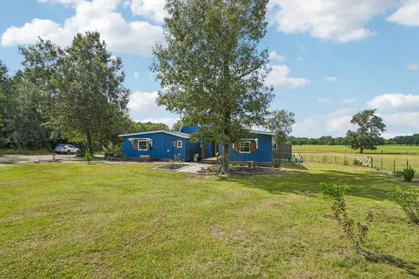 91 Private Road 200501 Road, Liberty, TX 77575
