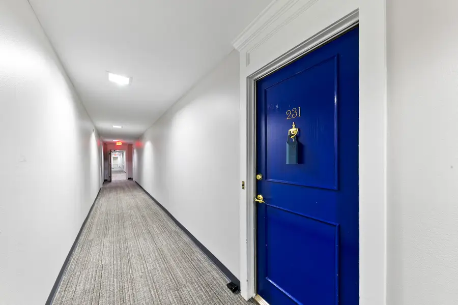 361 N Post Oak Lane #231, Houston, TX 77024 - Image #3