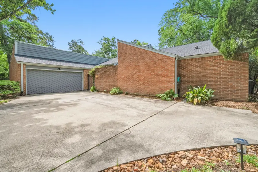 17 Greenridge Forest Drive, The Woodlands, TX 77381 - #3