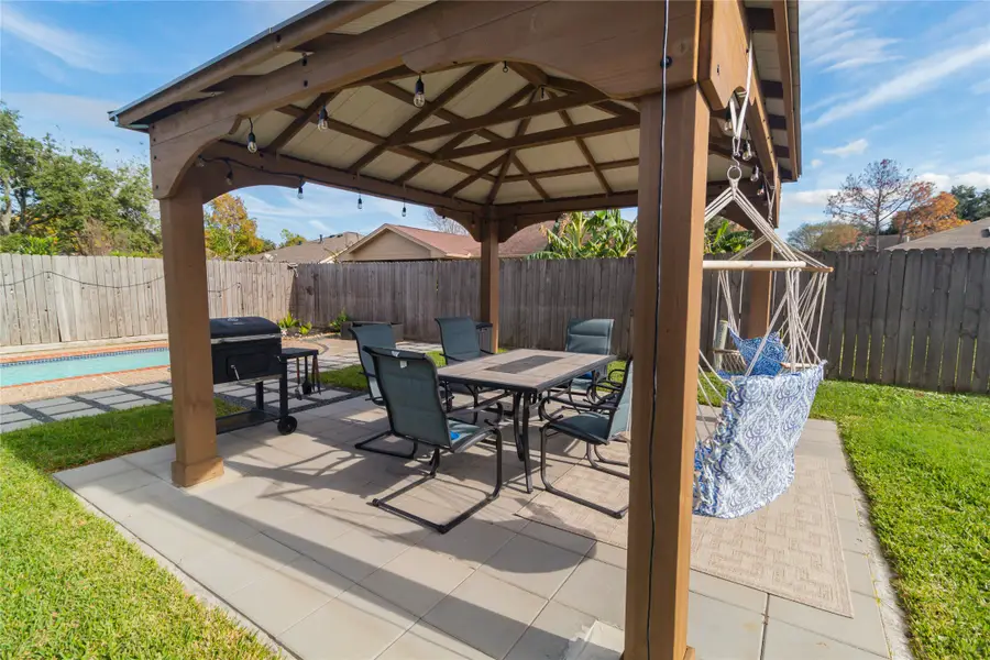 3719 Royal Manor Drive, Houston, TX 77082 - #3