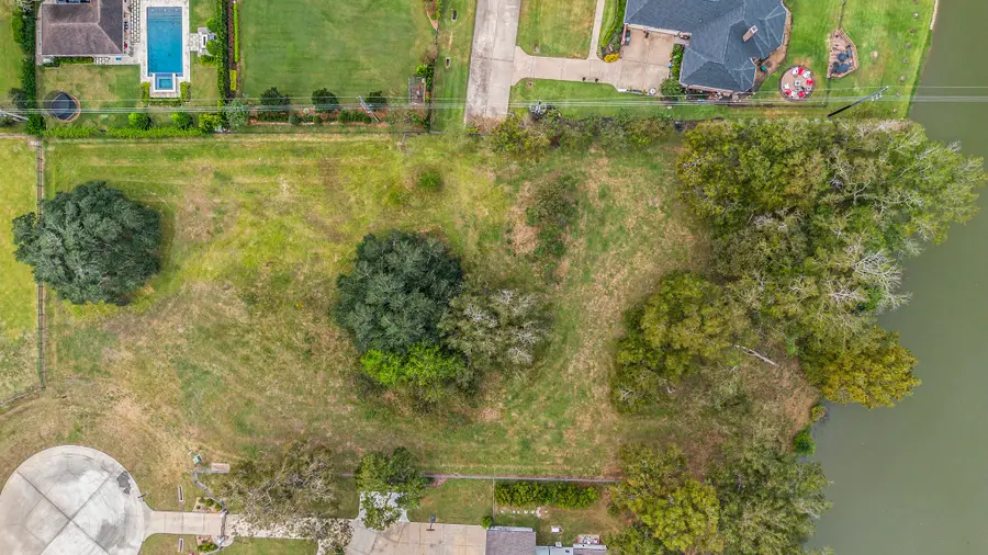 30703 Riverlake Road, Fulshear, TX 77441 - Image #3