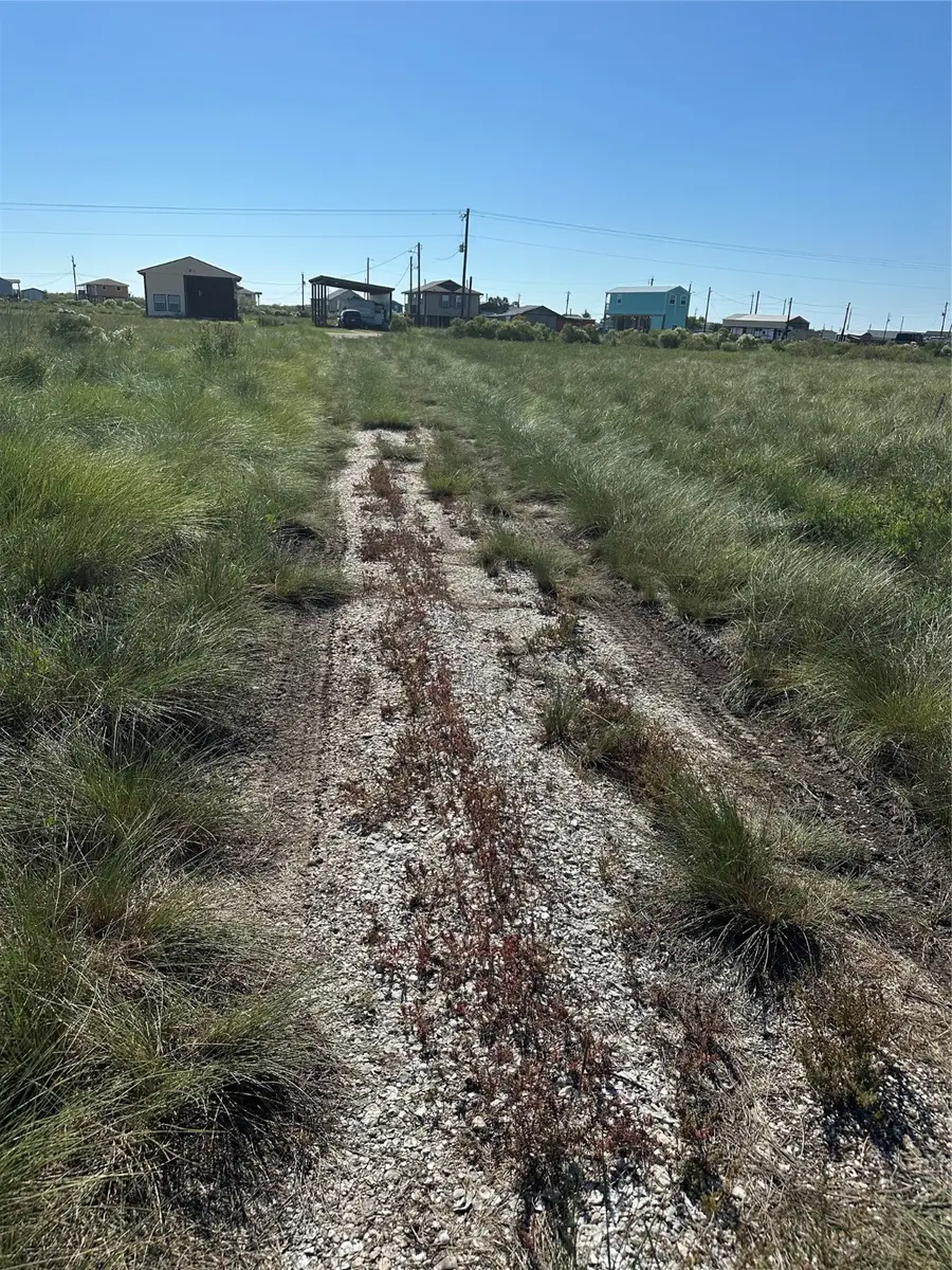 15203 Terrapan, Sargent, TX 77414 - Image #3