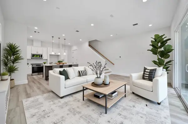 7014 Saint Augustine Street, Houston, TX 77021